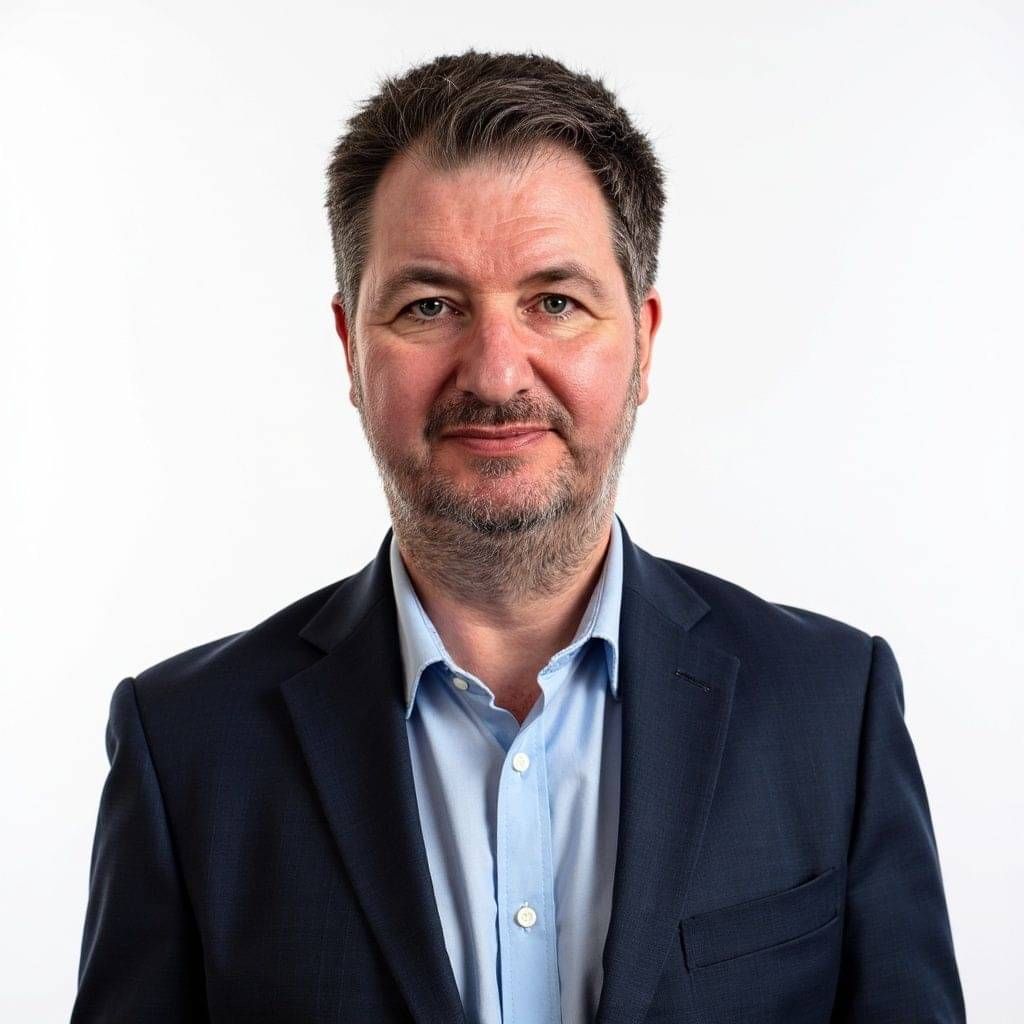 Portrait of Dr Mike Kelly